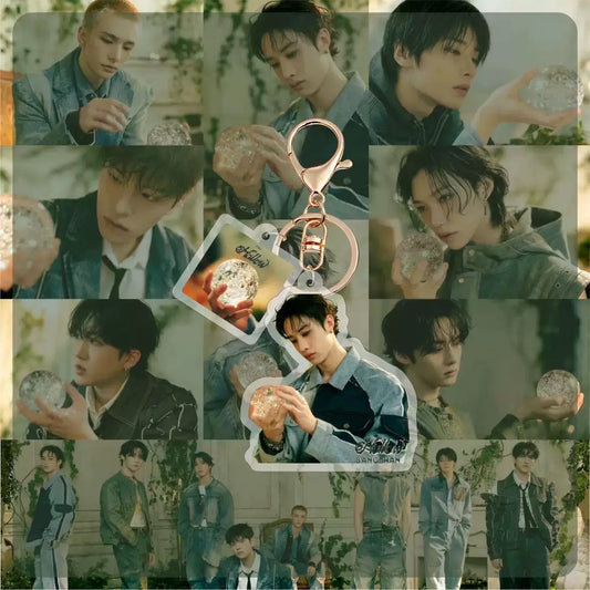 MK-pop Stray Kids Hollow Album Acrylic Pendant Keychain Style 2
