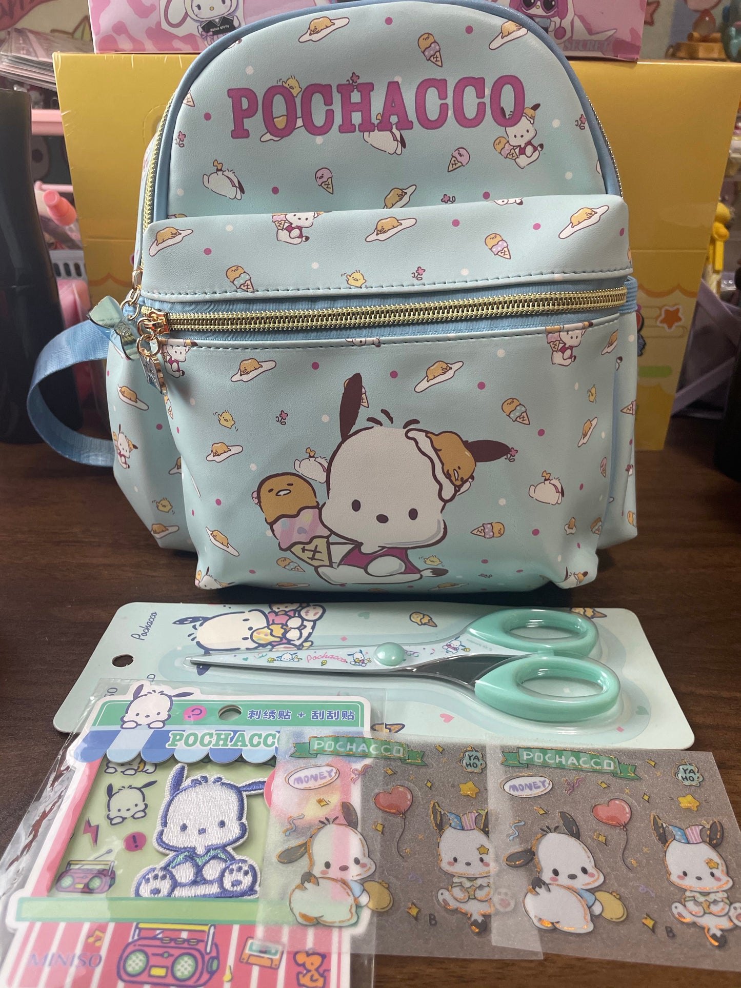Clearance Sale Pochacco Set 1