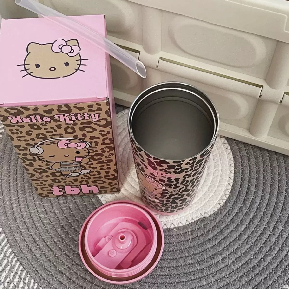 Sanrio Hello Kitty X tbh 473 ml Double Sided Top Coffee Flask Vacuum Cup High Quality Copy