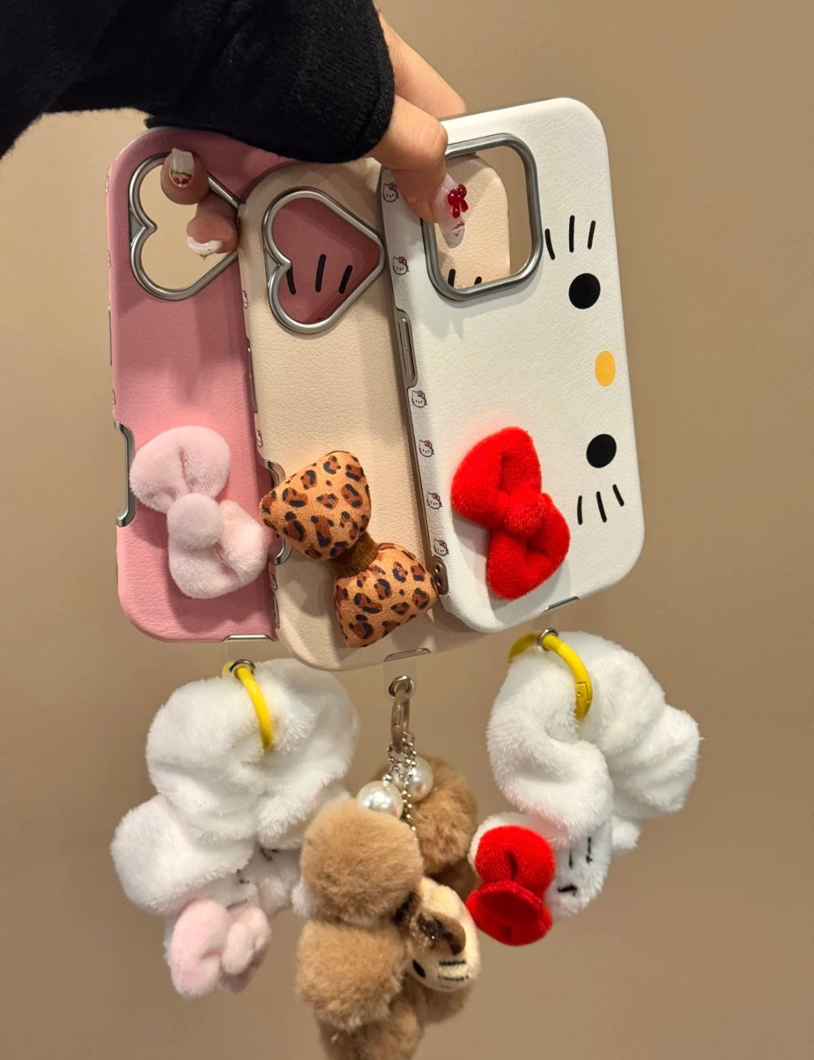 Cute Sanrio Hello Kitty IPhone Case And Phone Charm