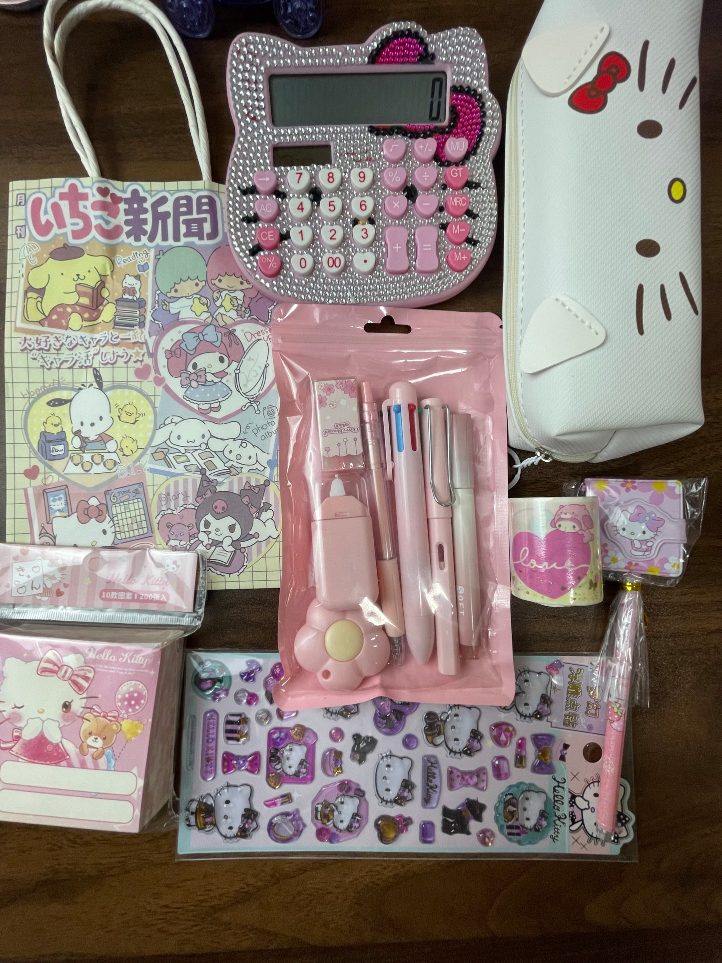 Clearance Bundle Hello Kitty Sanrio Stationary Set 1