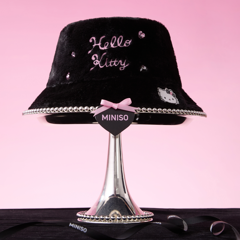 Sanrio Hello Kitty Sparkle Party Series Winter Items