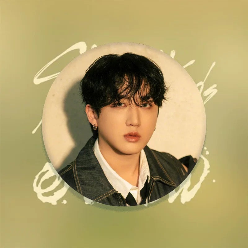 K-pop Stray Kids Hollow Album Mirror/ Keychain Badge
