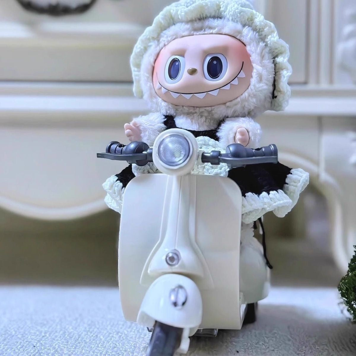 Labubu Popmart Scooter Motorcycle [ Actually Moves ]