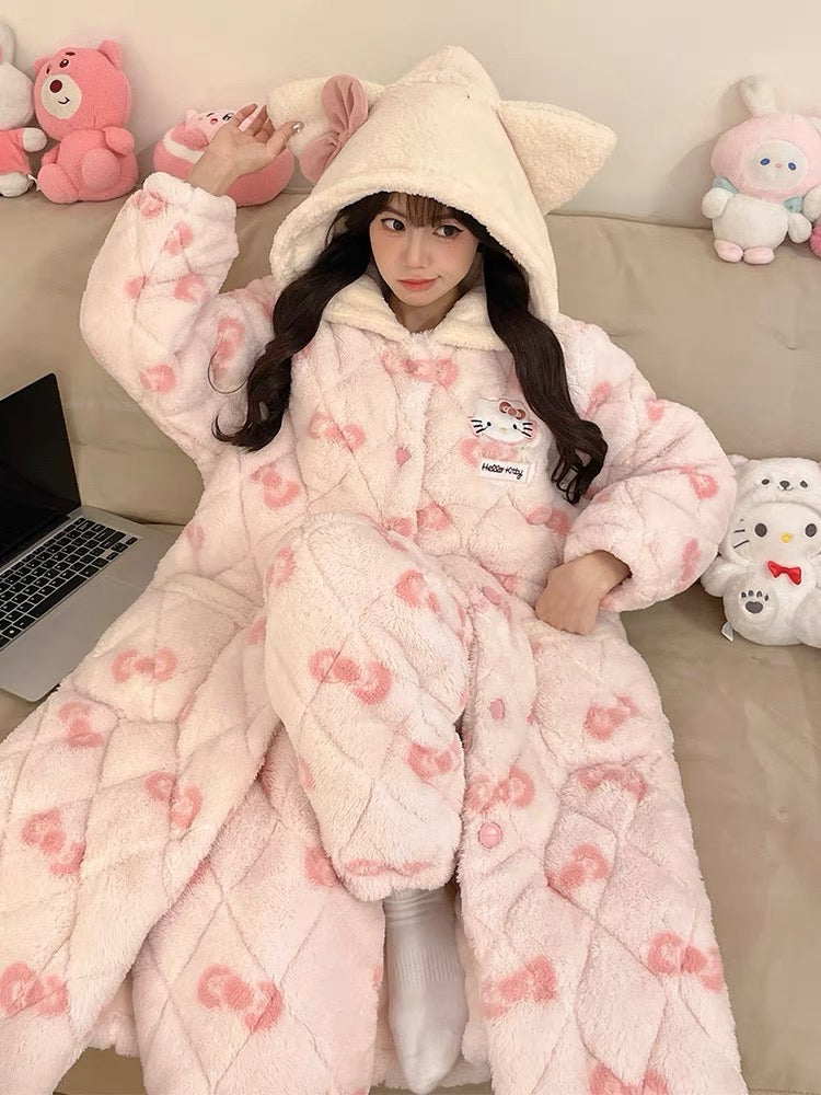 Sanrio Winter Pajamas Hello Kitty Robe + Pants