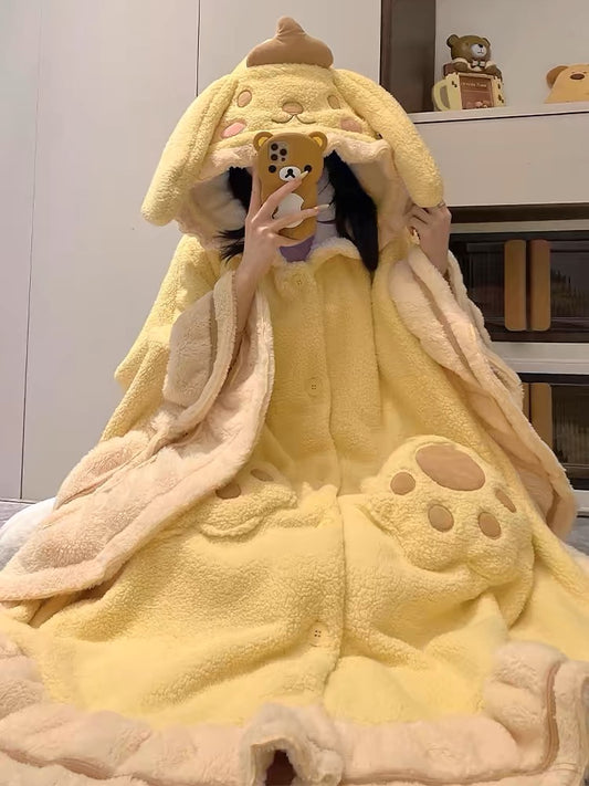 Sanrio Winter Pompompurin Robe