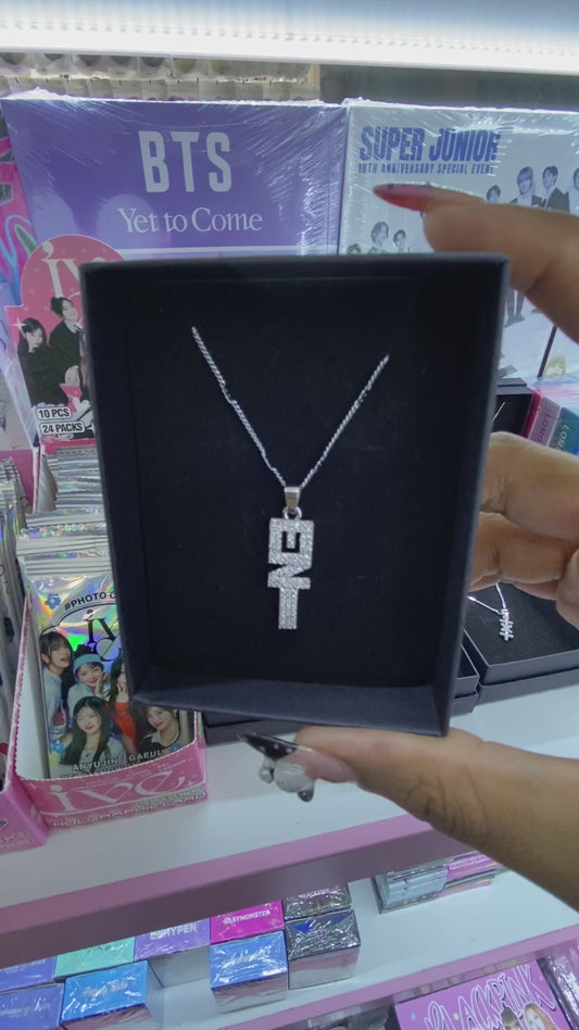 K-pop Enhypen Necklace With Gift Box